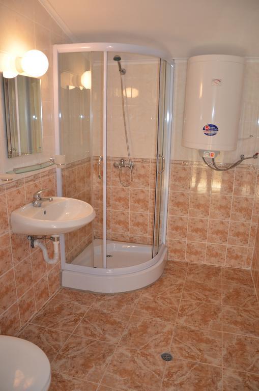 Apartments In Complex Chateau Nessebar Sveti Vlas Esterno foto
